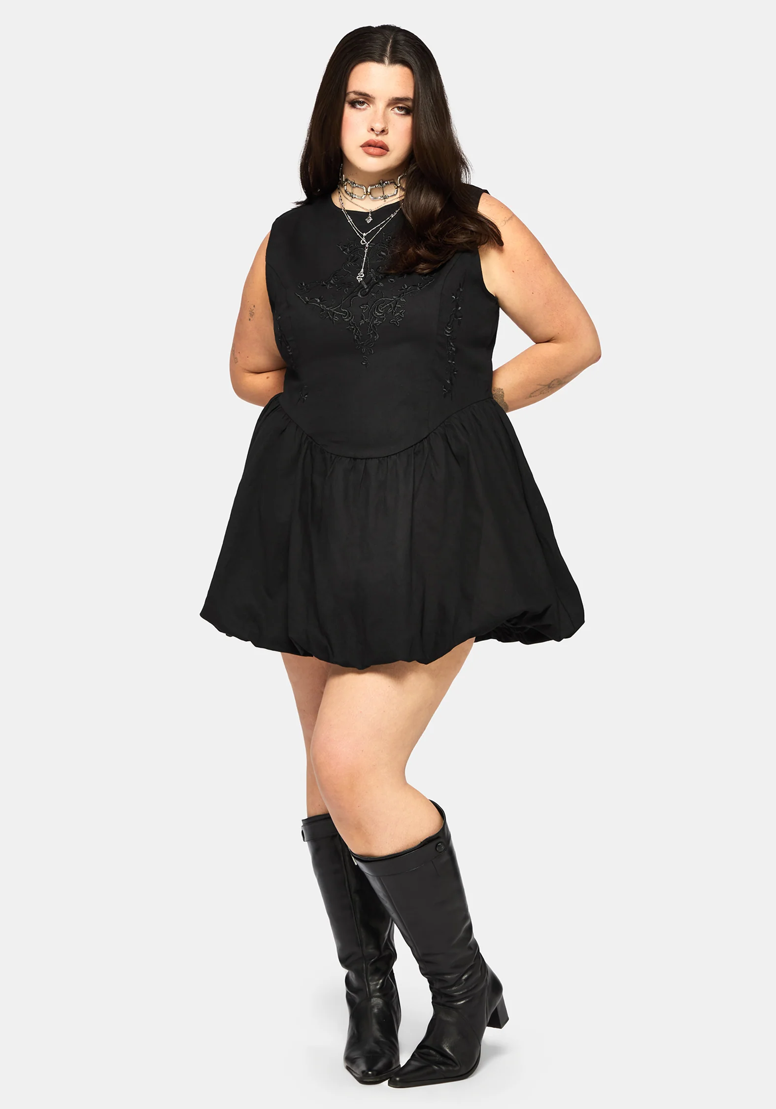 Ailis Balloon Hem Embroidered Mini Dress - Image 6