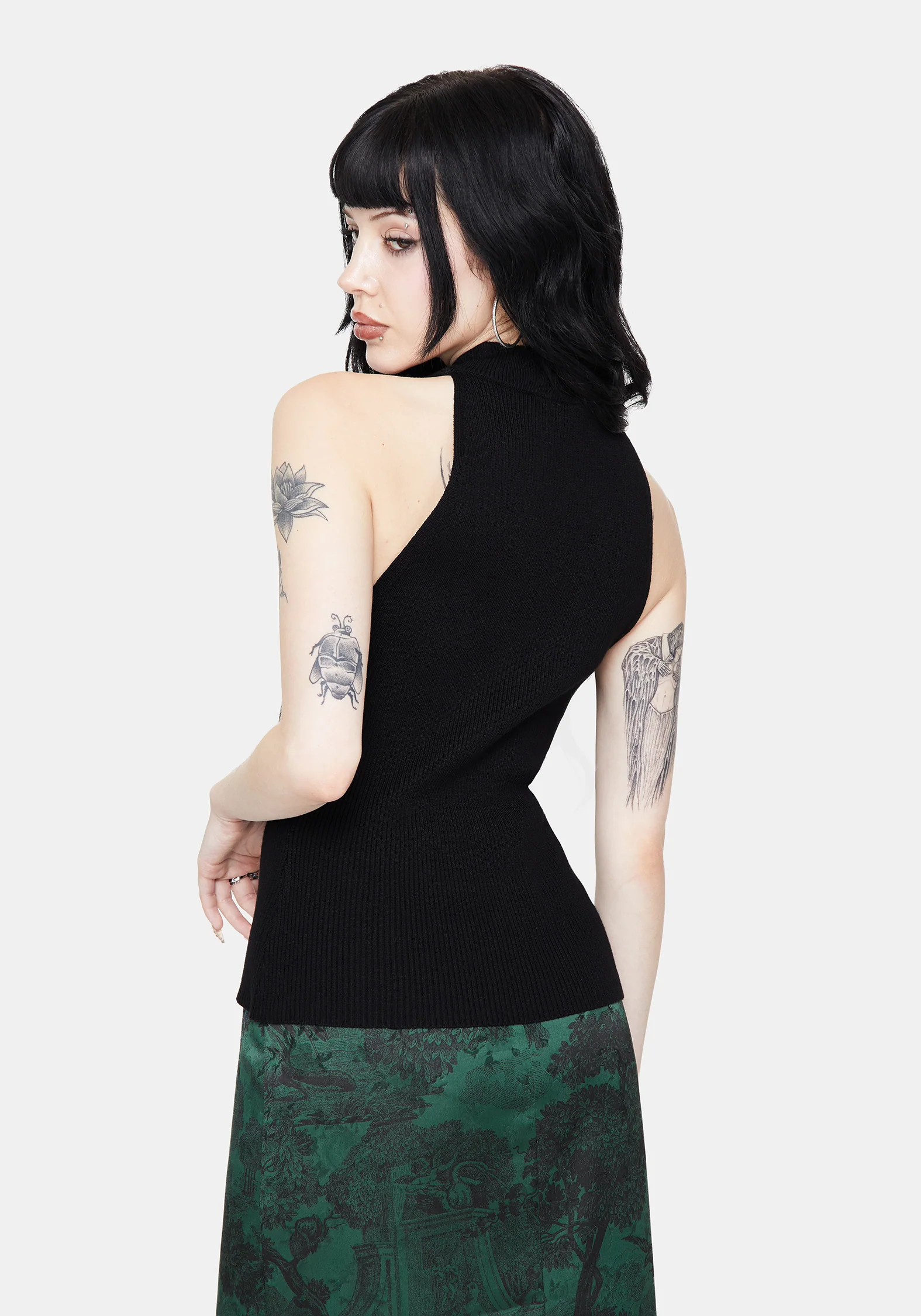 Apollo Snake Brooch Cut Out Detail Sleeveless Knit Top - Image 3