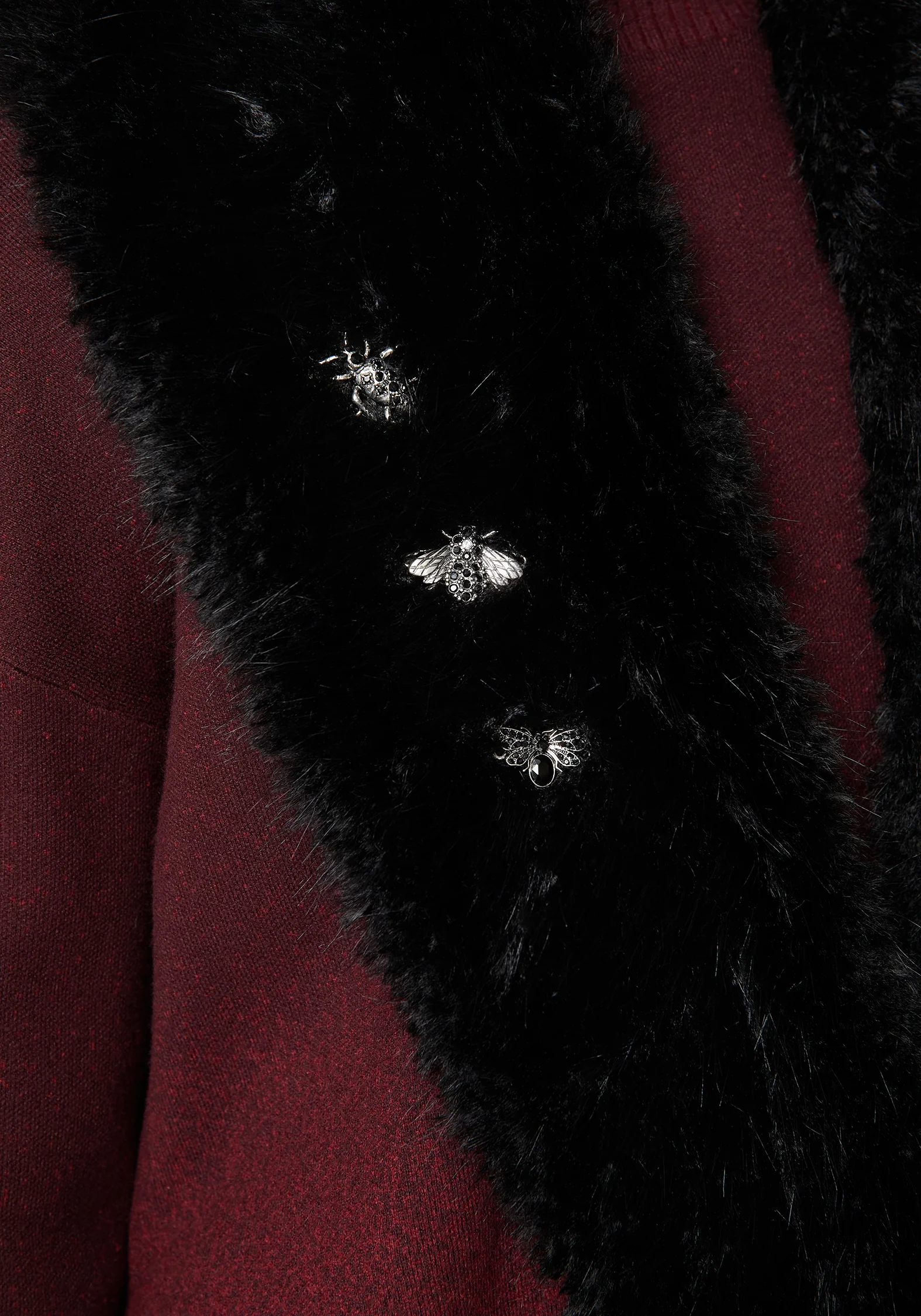 Aven Bug Faux Fur Scarf Collar - Image 5
