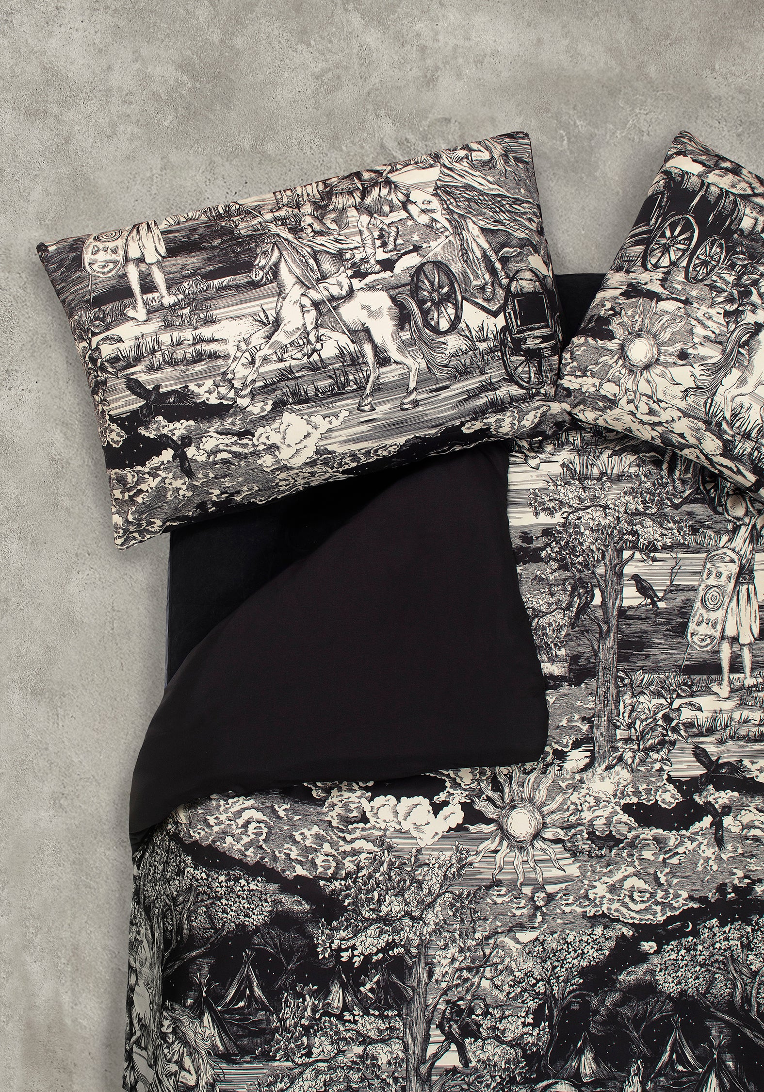 Boudicca Bedding Set (UK King) - Image 2