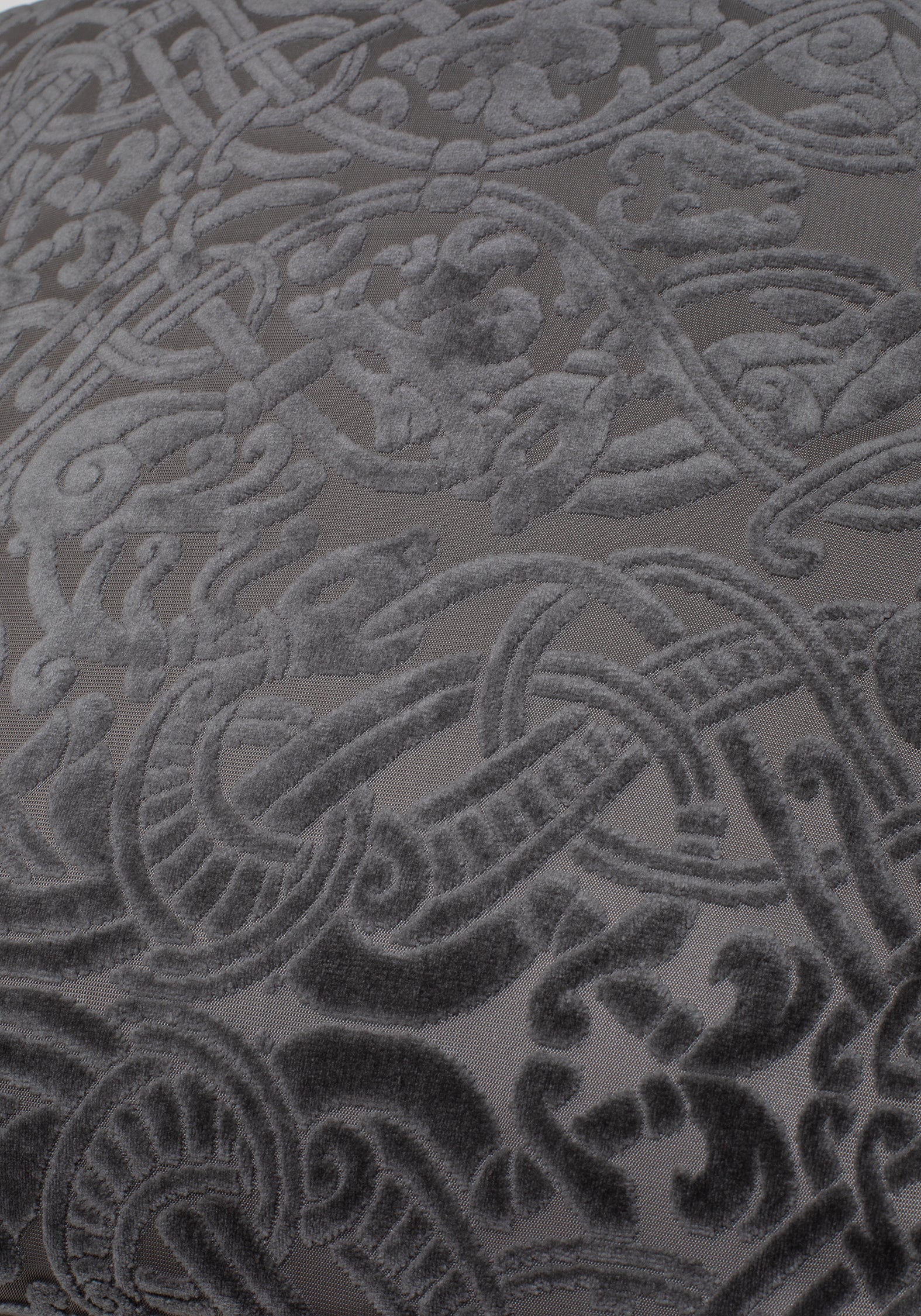 Branwyn Dragon Velvet Cushion - Image 3