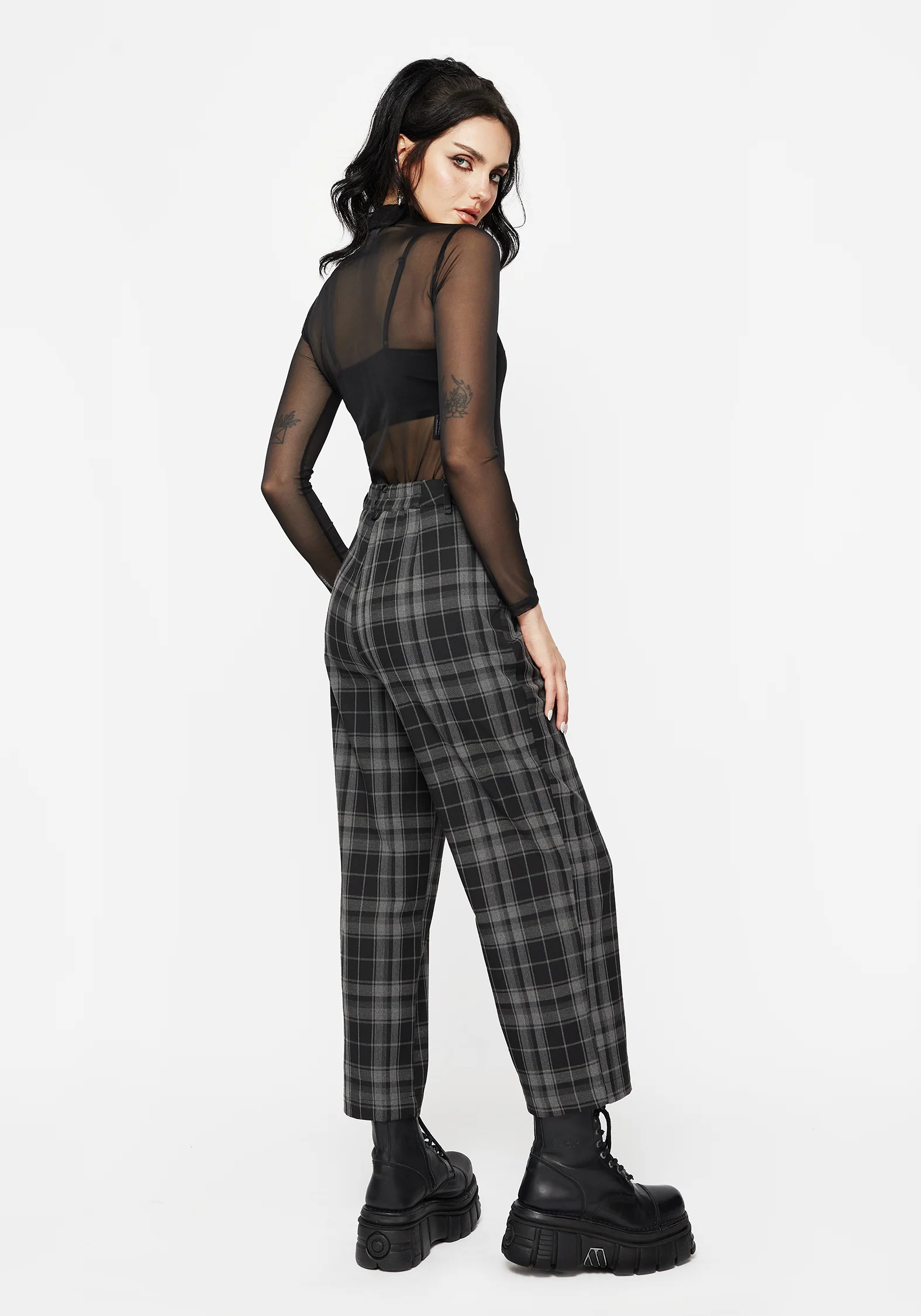 Checkmate Wide Leg Culotte Trousers - Black - Image 3