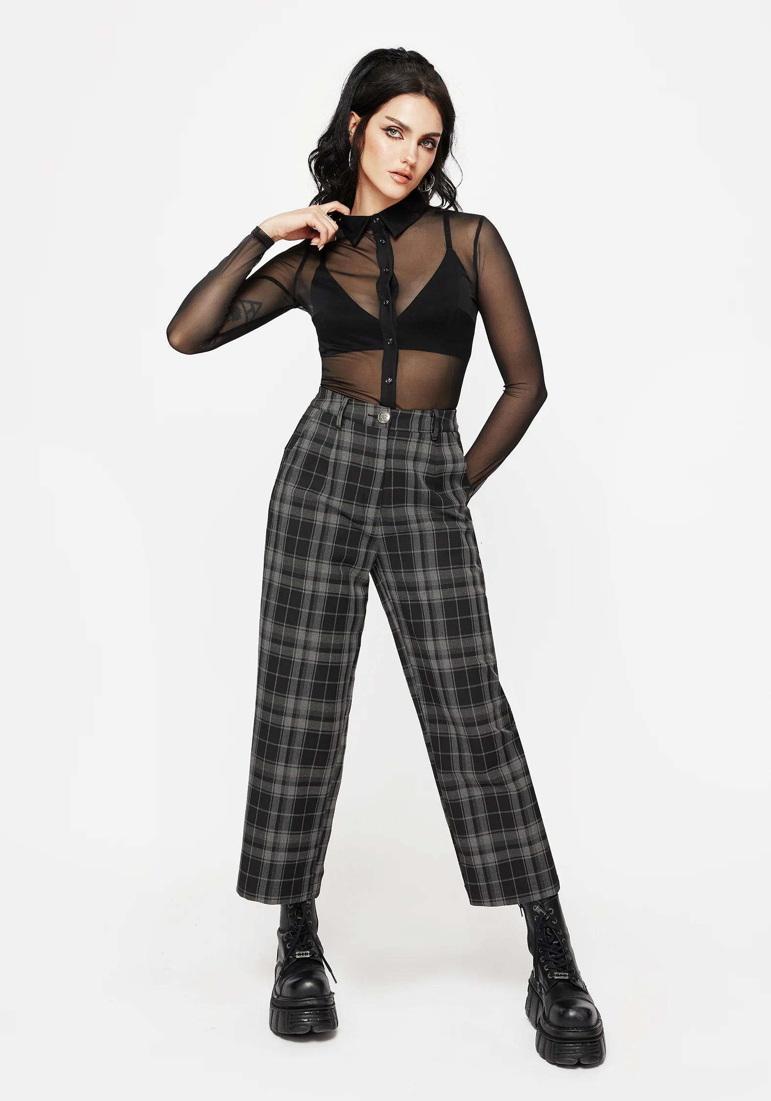 Checkmate Wide Leg Culotte Trousers - Black - Image 4