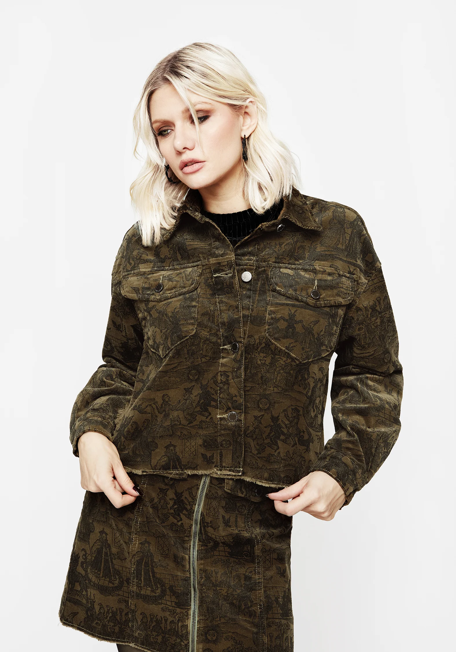 Diabolical Cord Woodcut Print Crop Shacket - Image 7