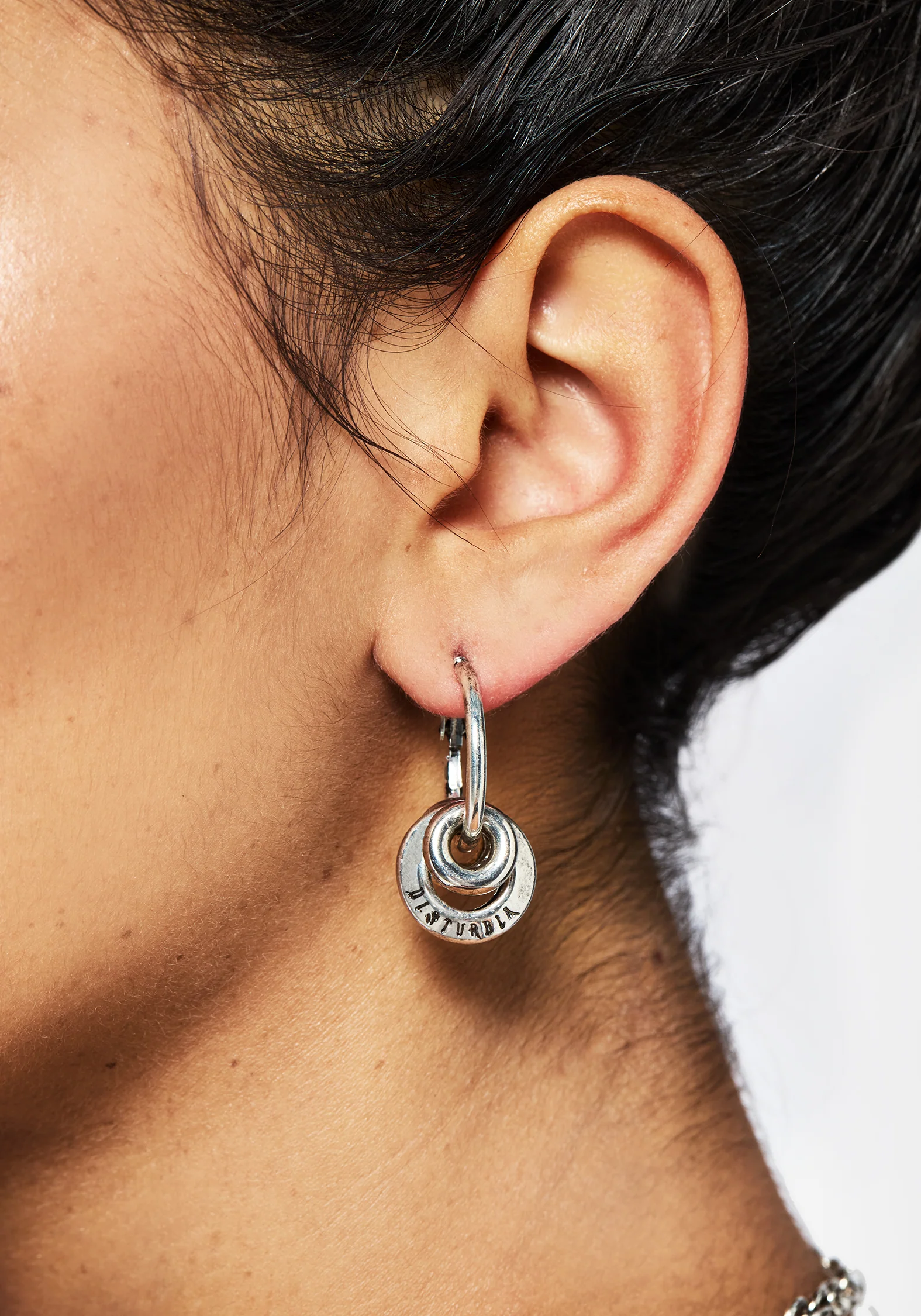 Disturbia Ring Hoop Earrings - Image 3