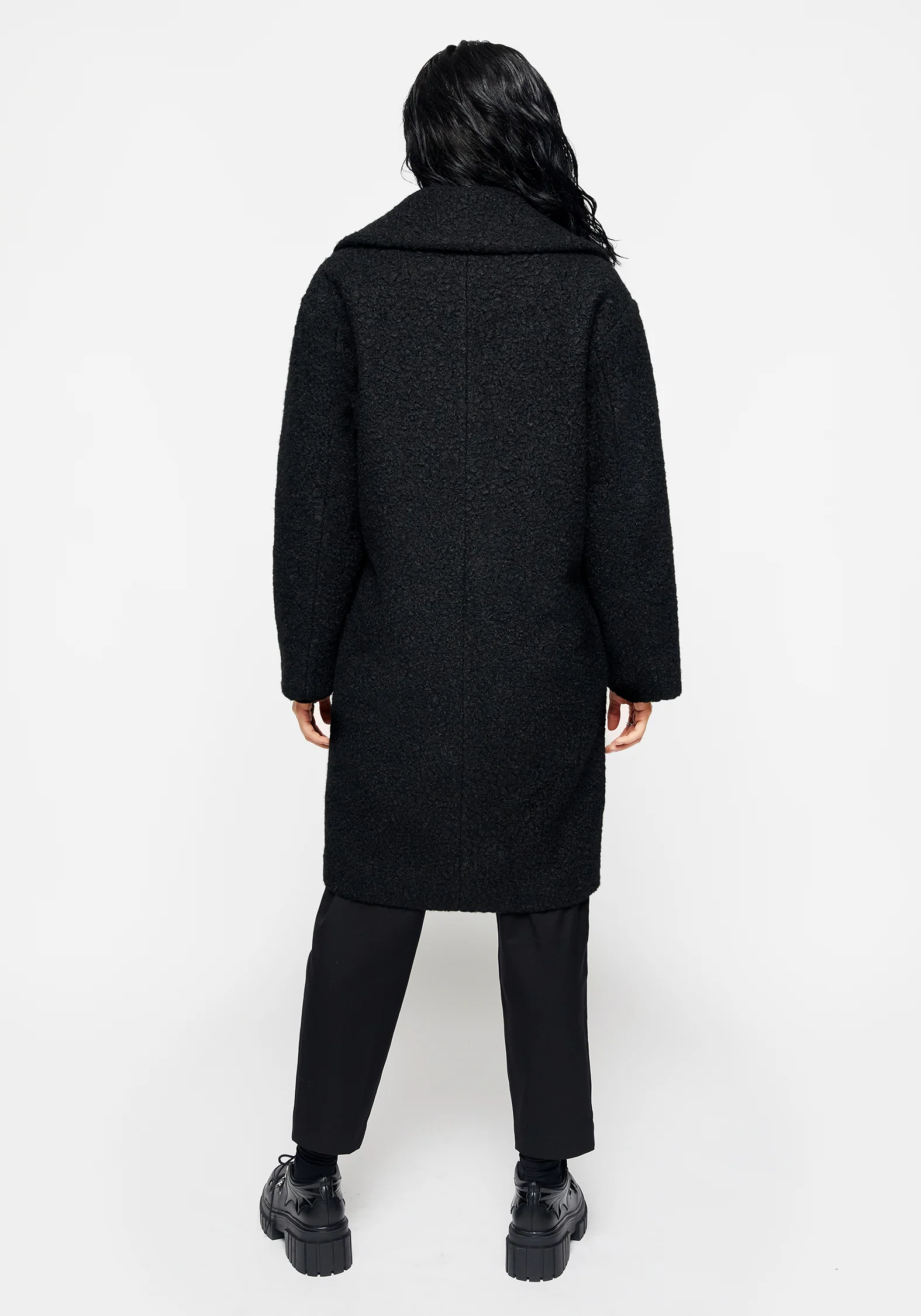Gorgon Bouclé Oversized Coat with Snake Brooch - Black - Image 3