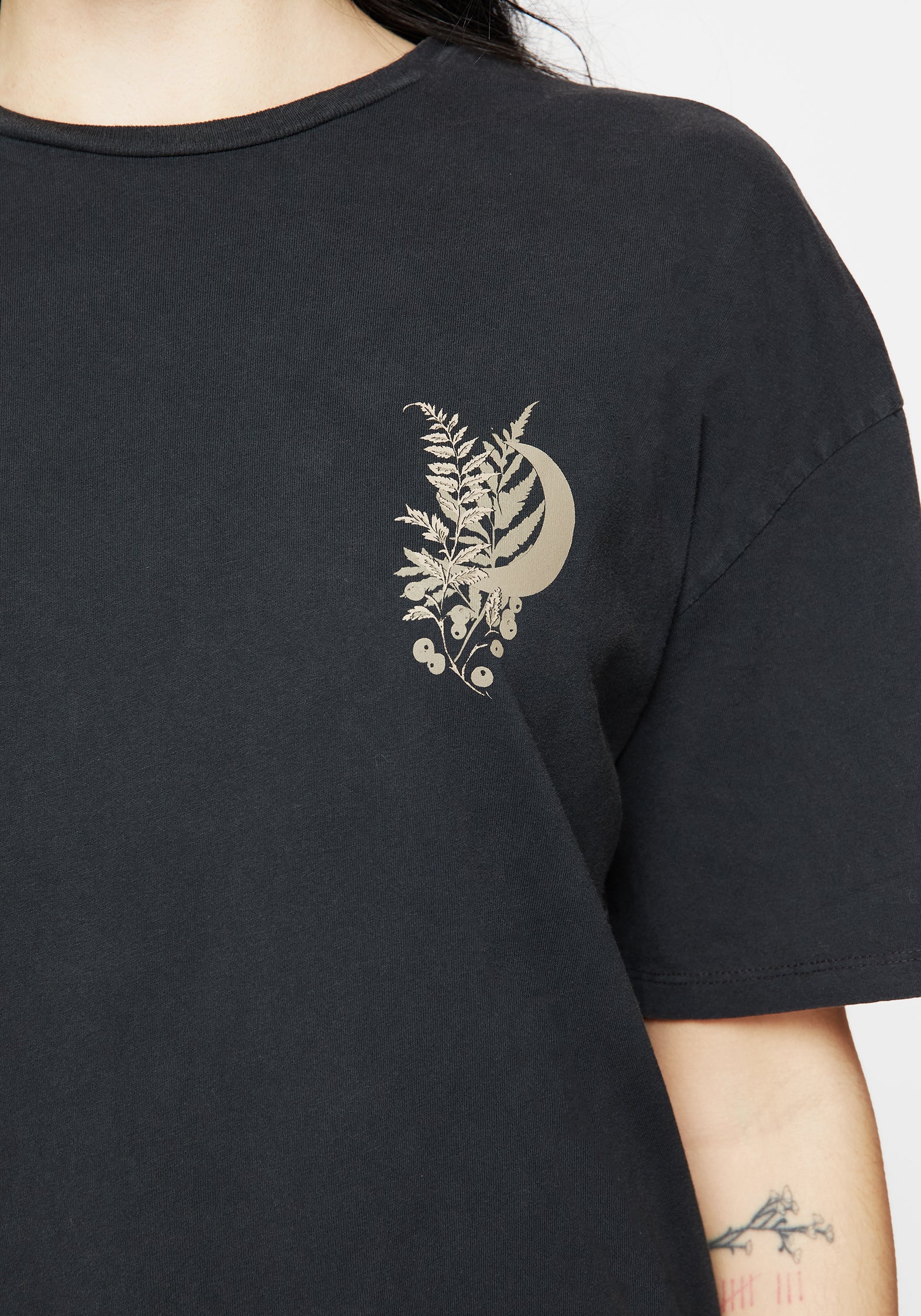 Gravity Cotton Snake Printed T-Shirt - Image 6
