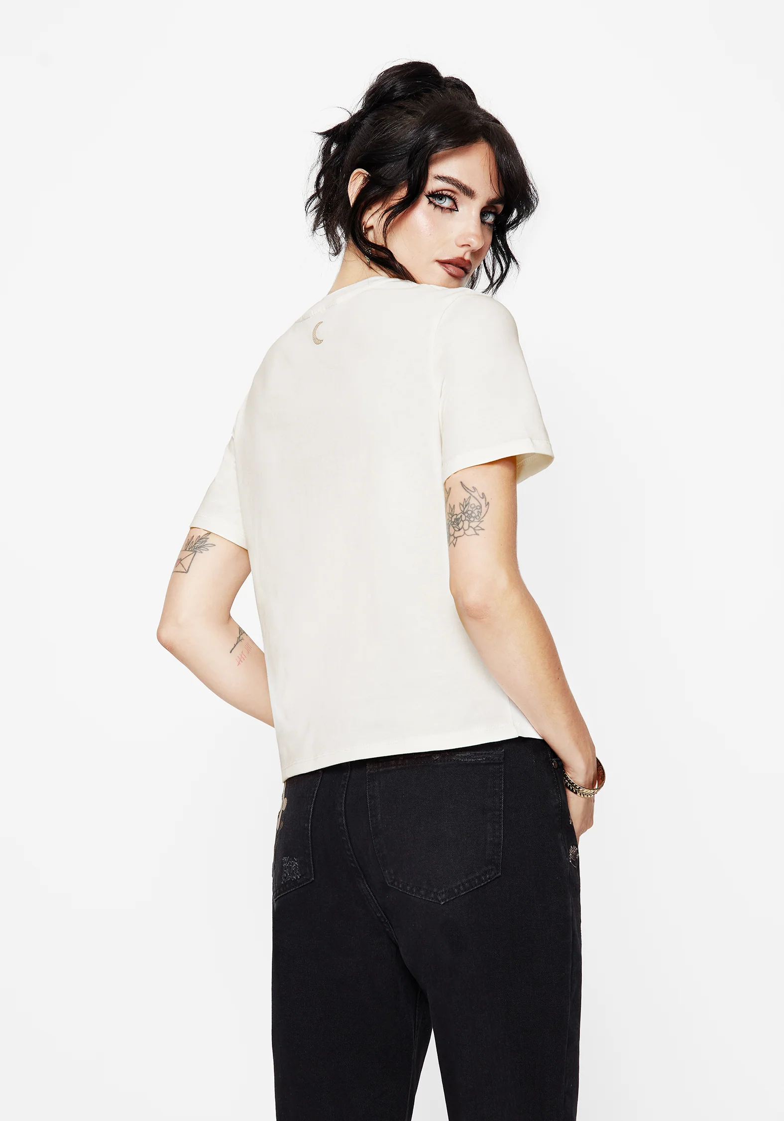 Griffinfly Cotton Embroidered Jersey Cropped T-Shirt - Image 6