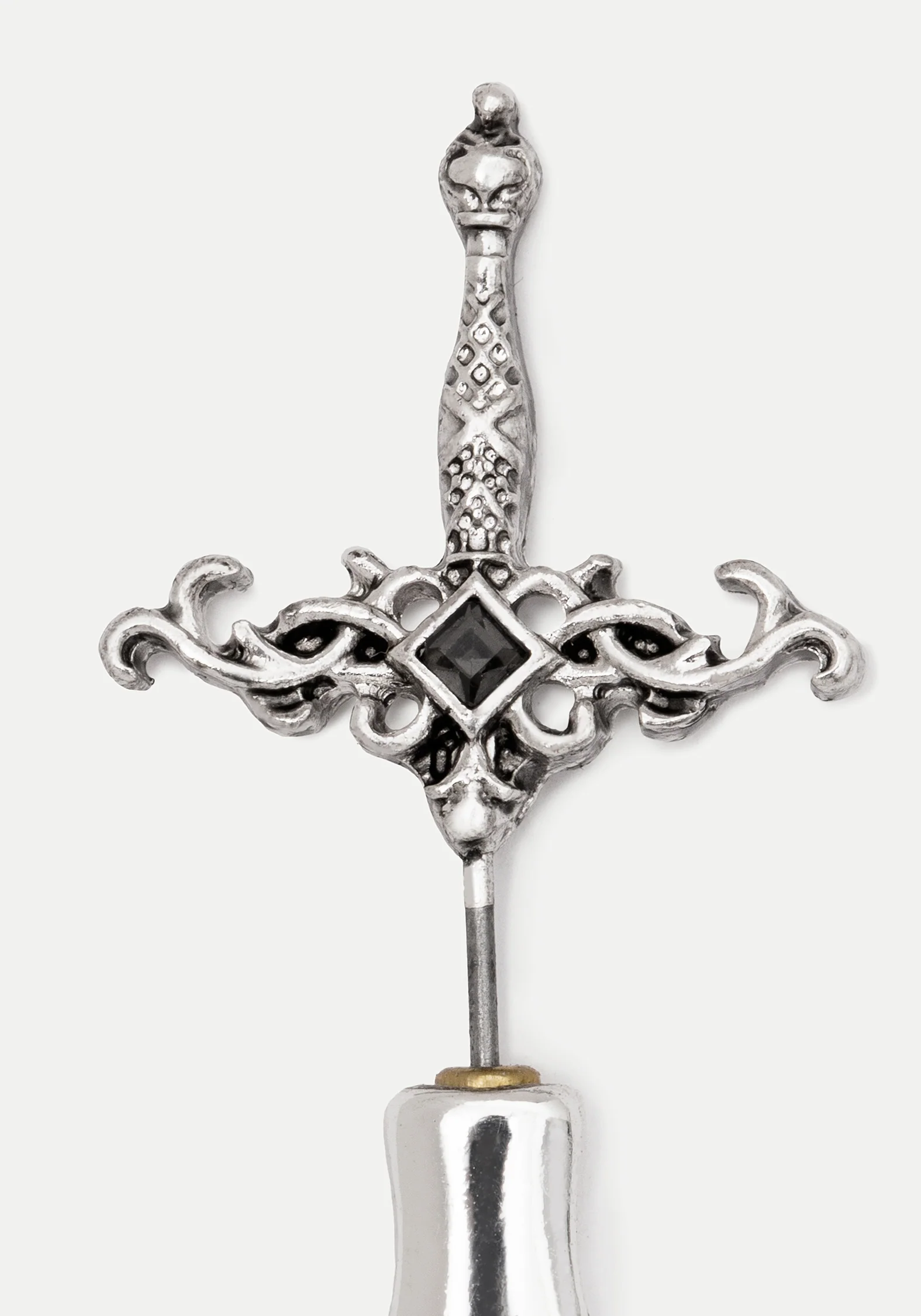 Harpe Dagger Earrings - Image 5