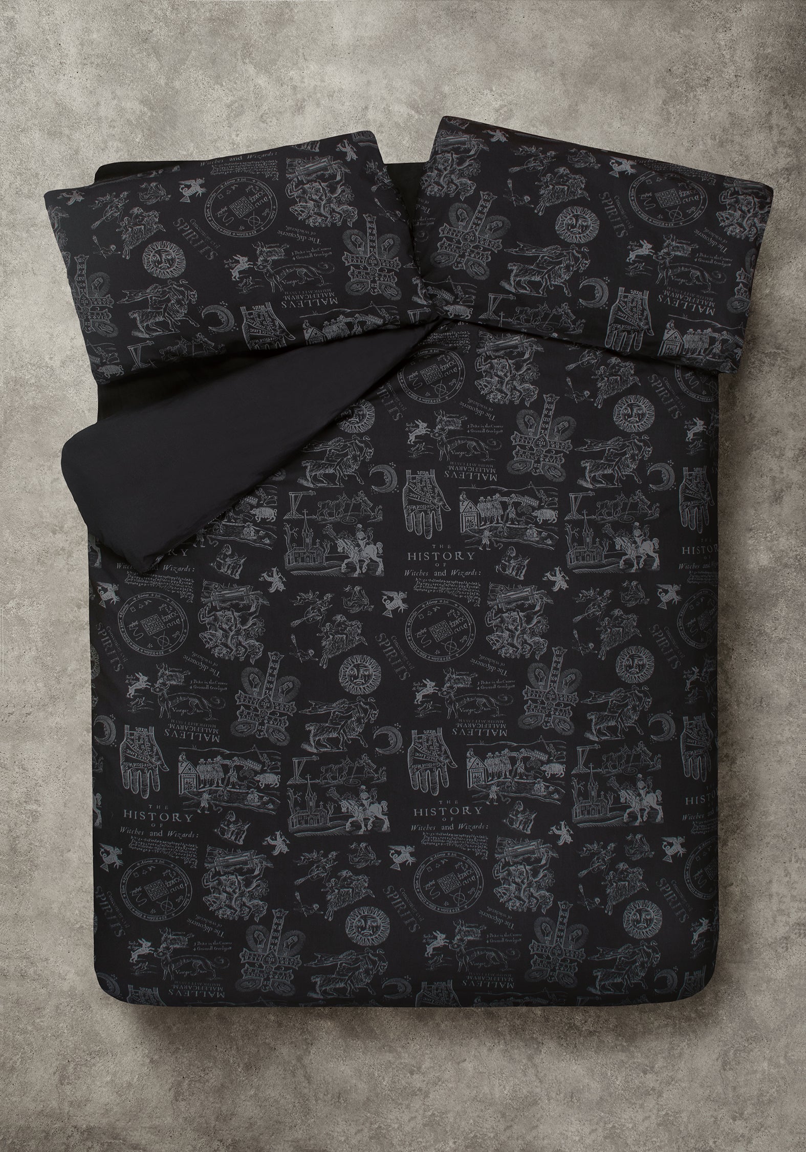 Heresy Woodcut Print Cotton Bedding Set - Double - Image 4