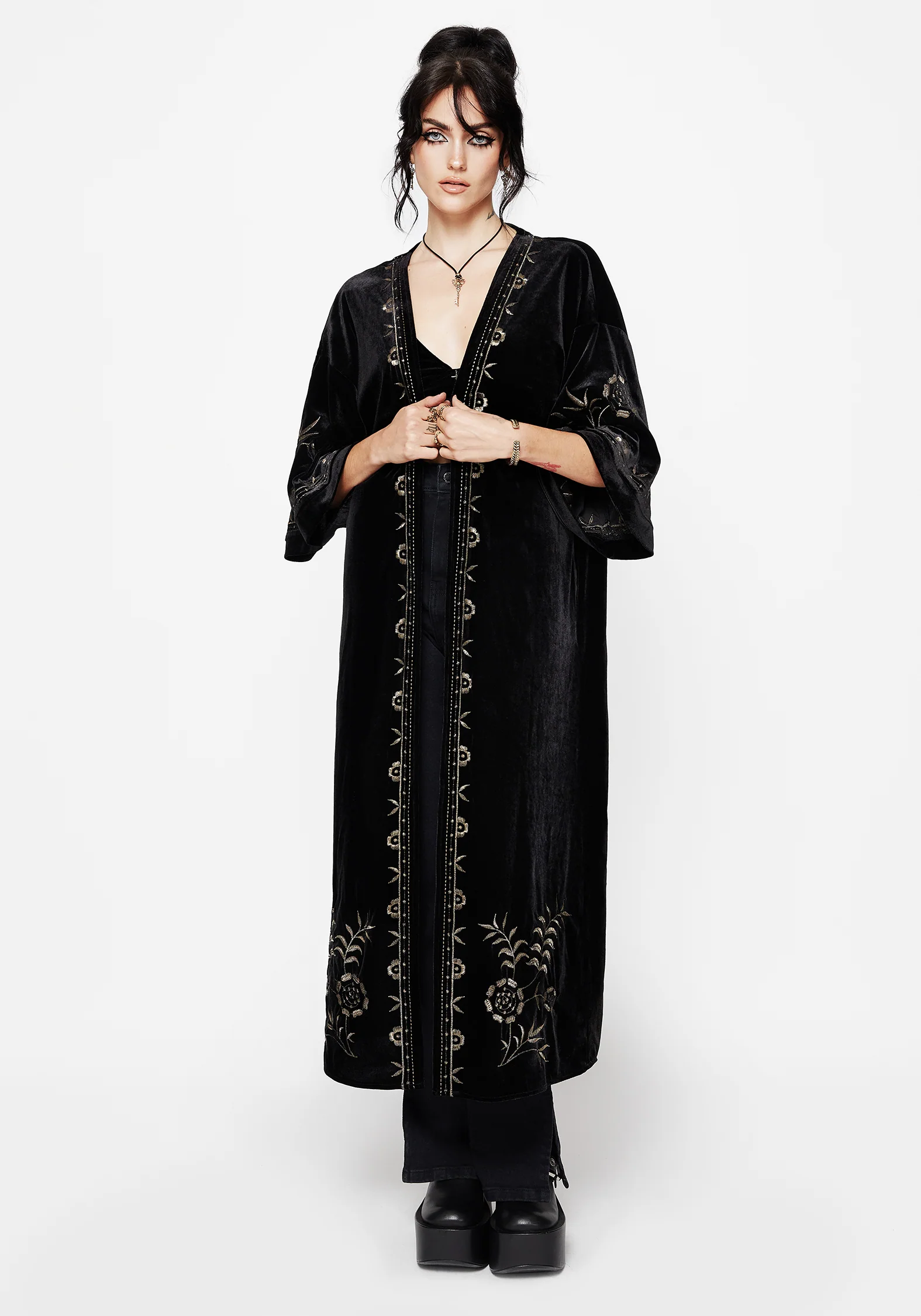 Kobra Velvet Snake Embroidered Longline Kimono - Image 6