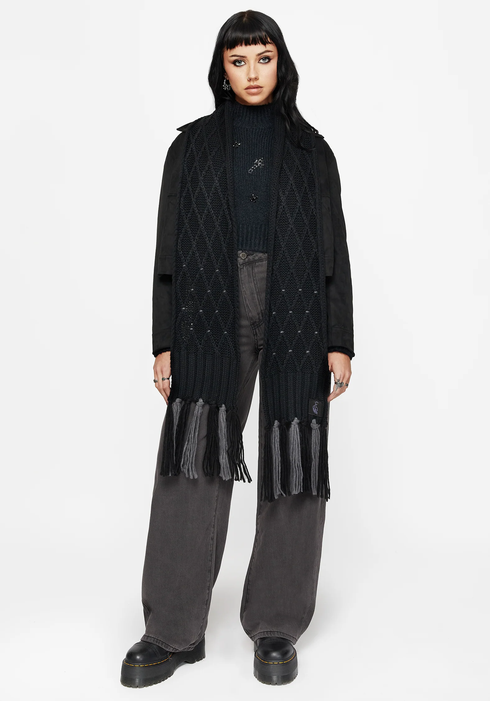 Layla Criss Cross Black Scarf - Image 4