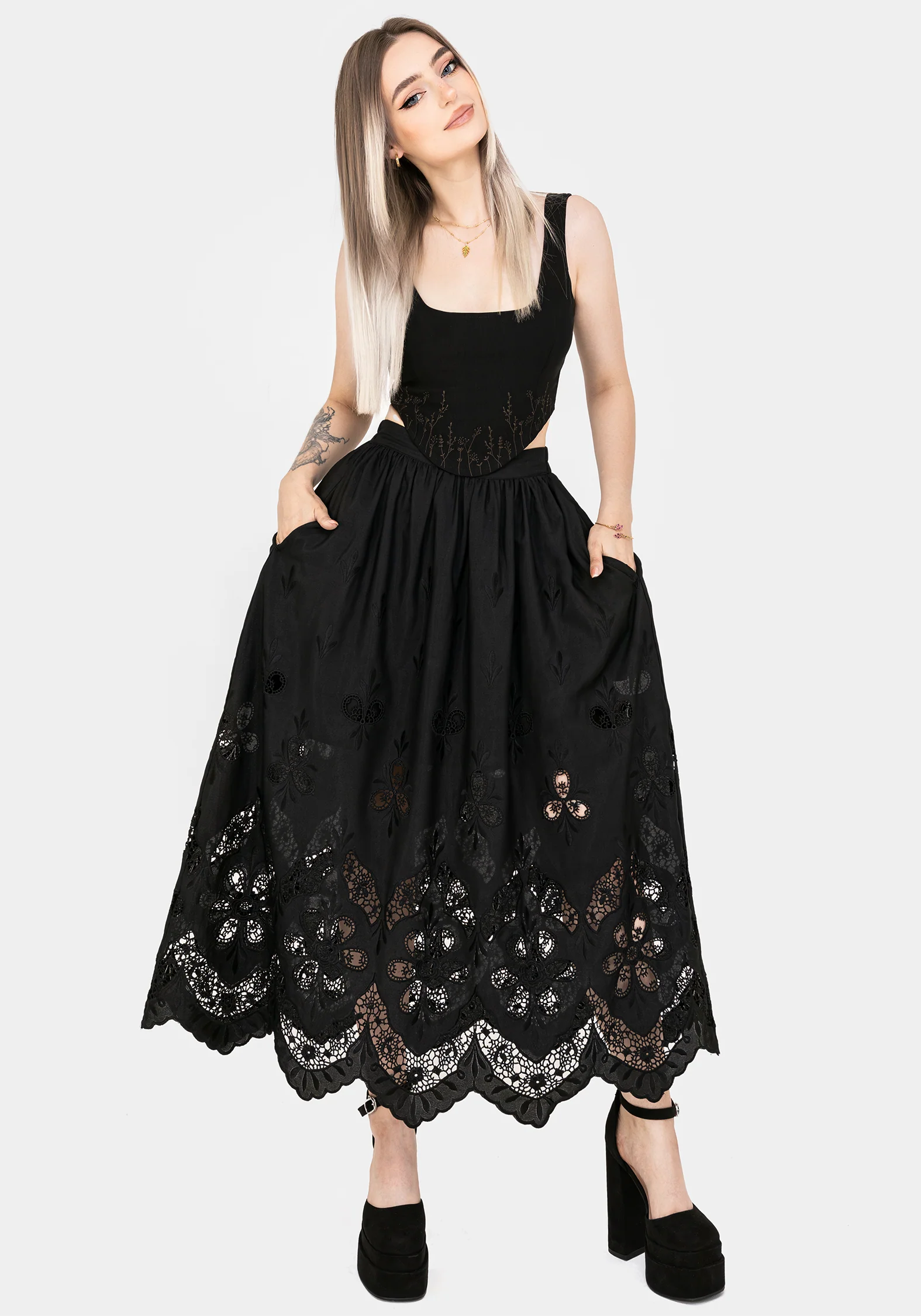 Maple Broderie Hem Maxi Skirt - Image 5