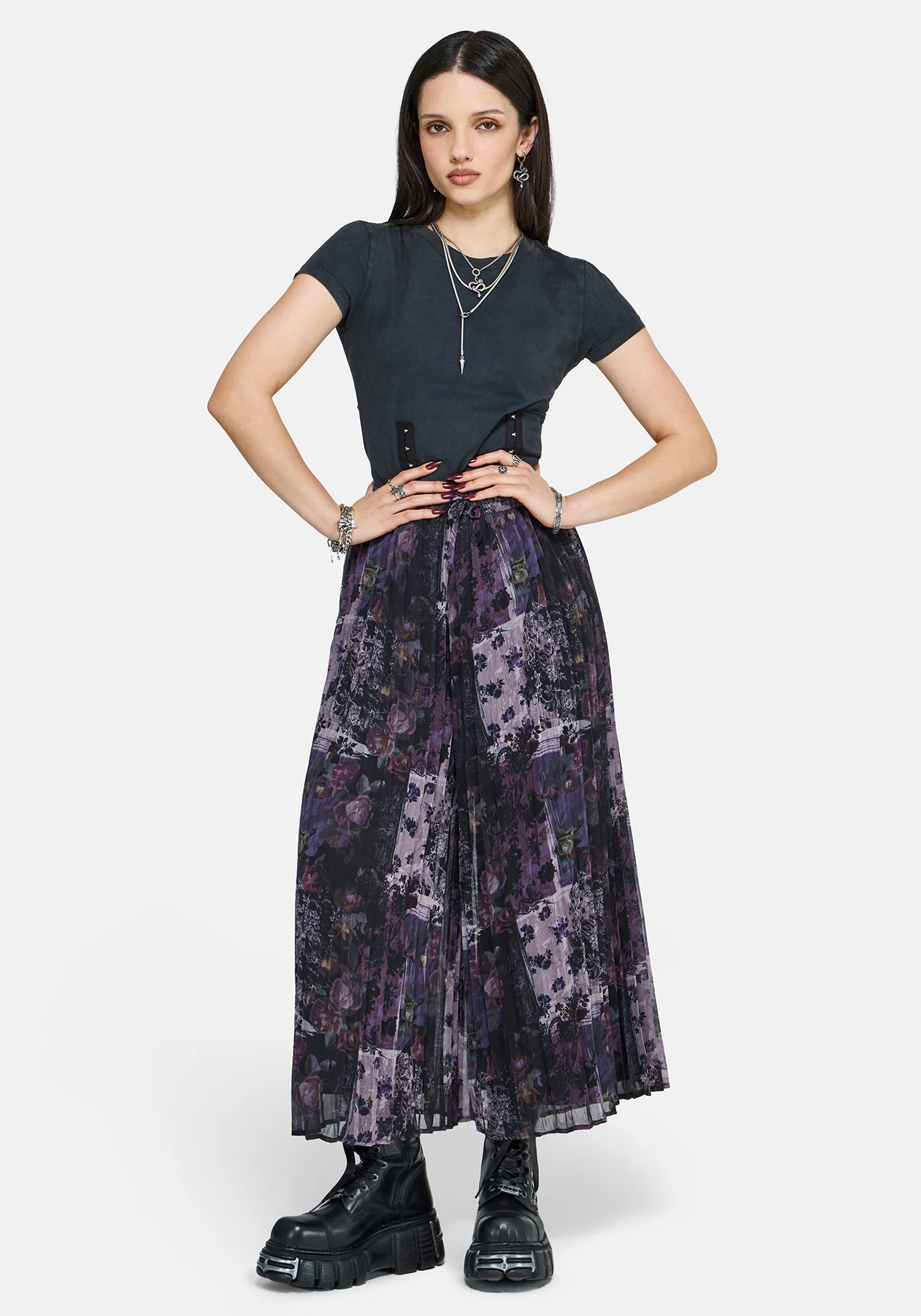 Mika Hook & Eye T-Shirt - Image 6