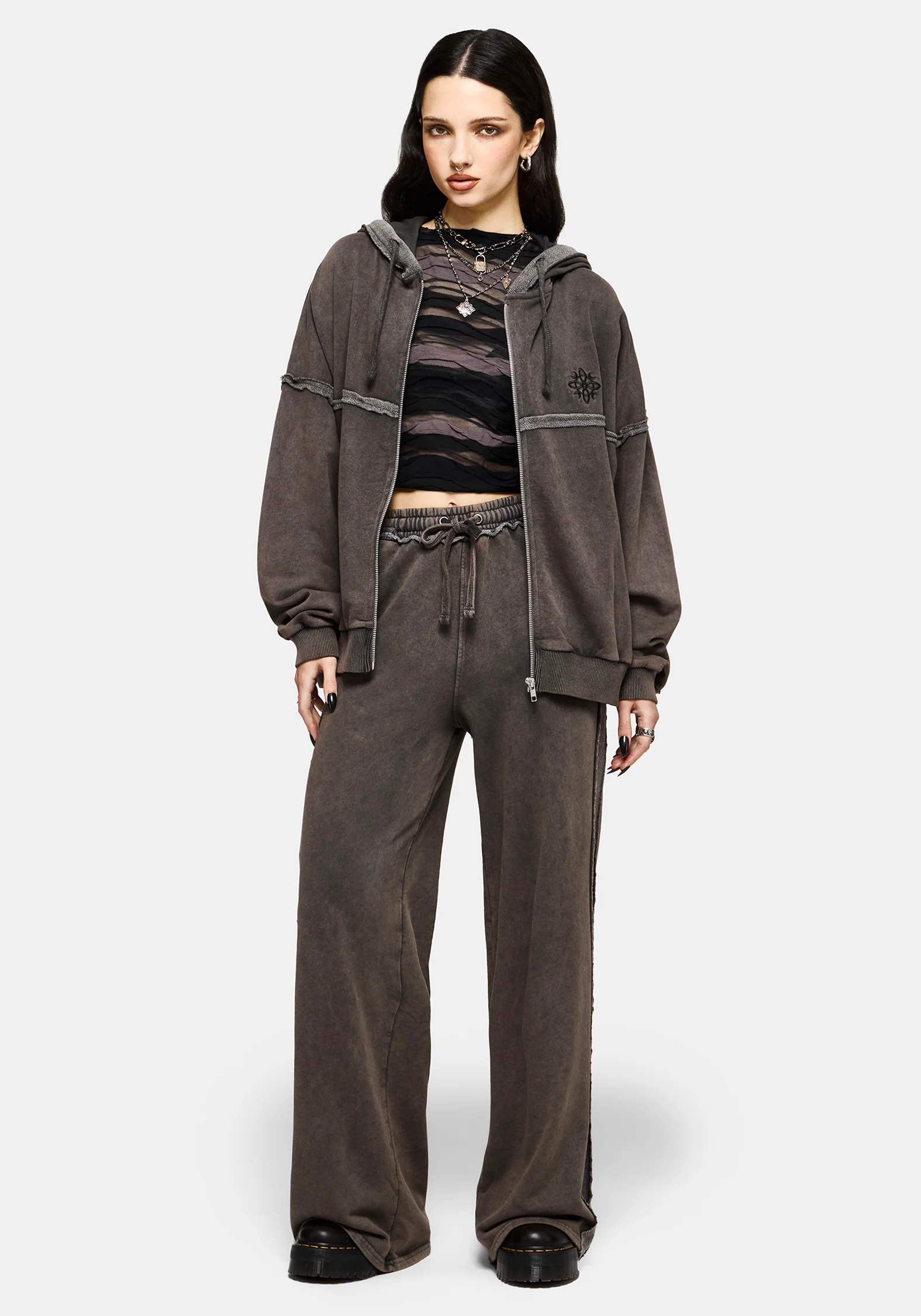 Mio Witches Knot Distressed Seam Hoody - Image 4