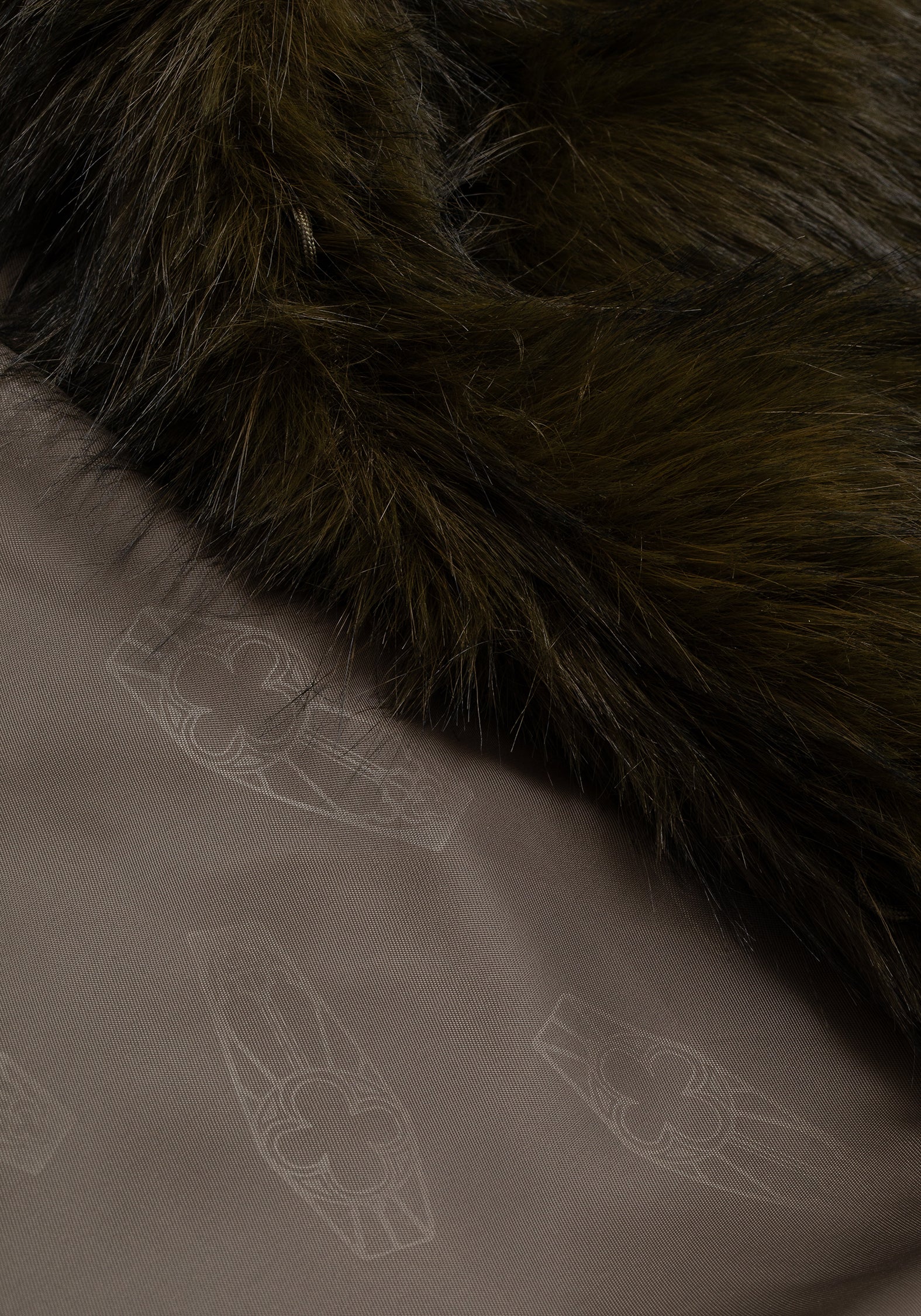Monstrum Cropped Faux Fur Jacket - Image 11