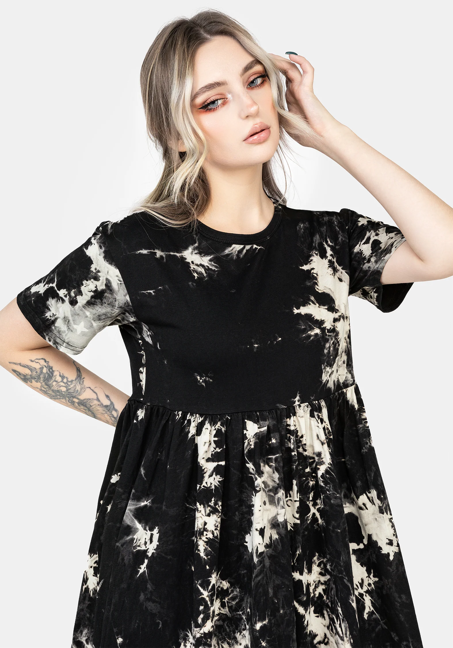 Moodswing Tie Dye Midi Dress - Image 2