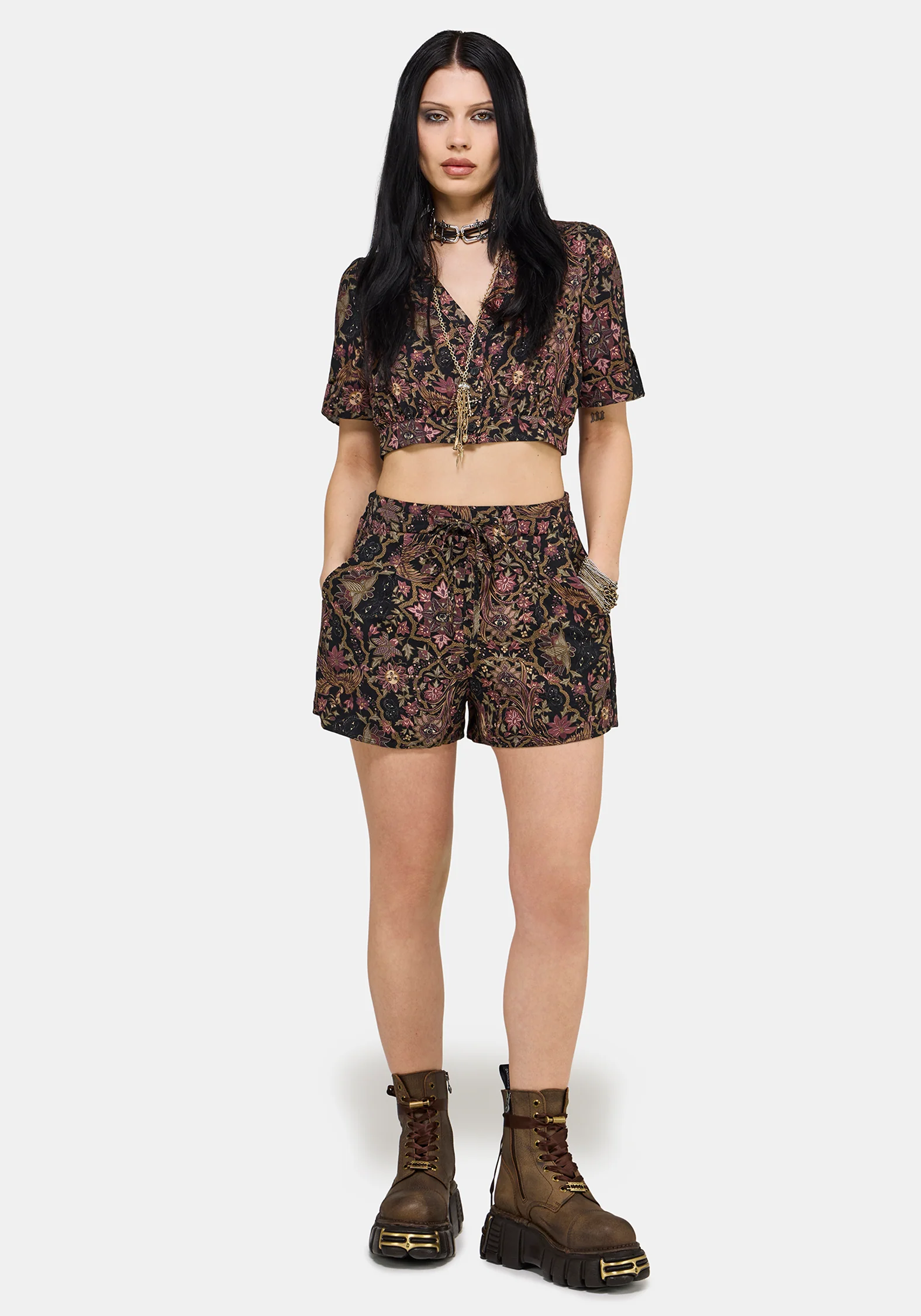 Mythos Print Tie Front Short - Image 6