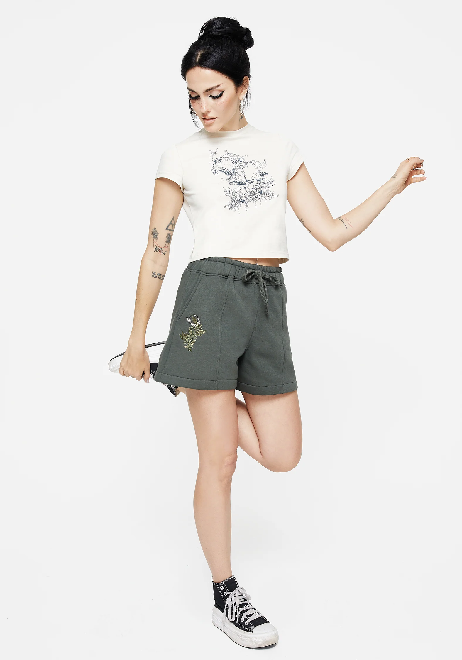 Nirah Cotton Embroidered Shorts - Image 6