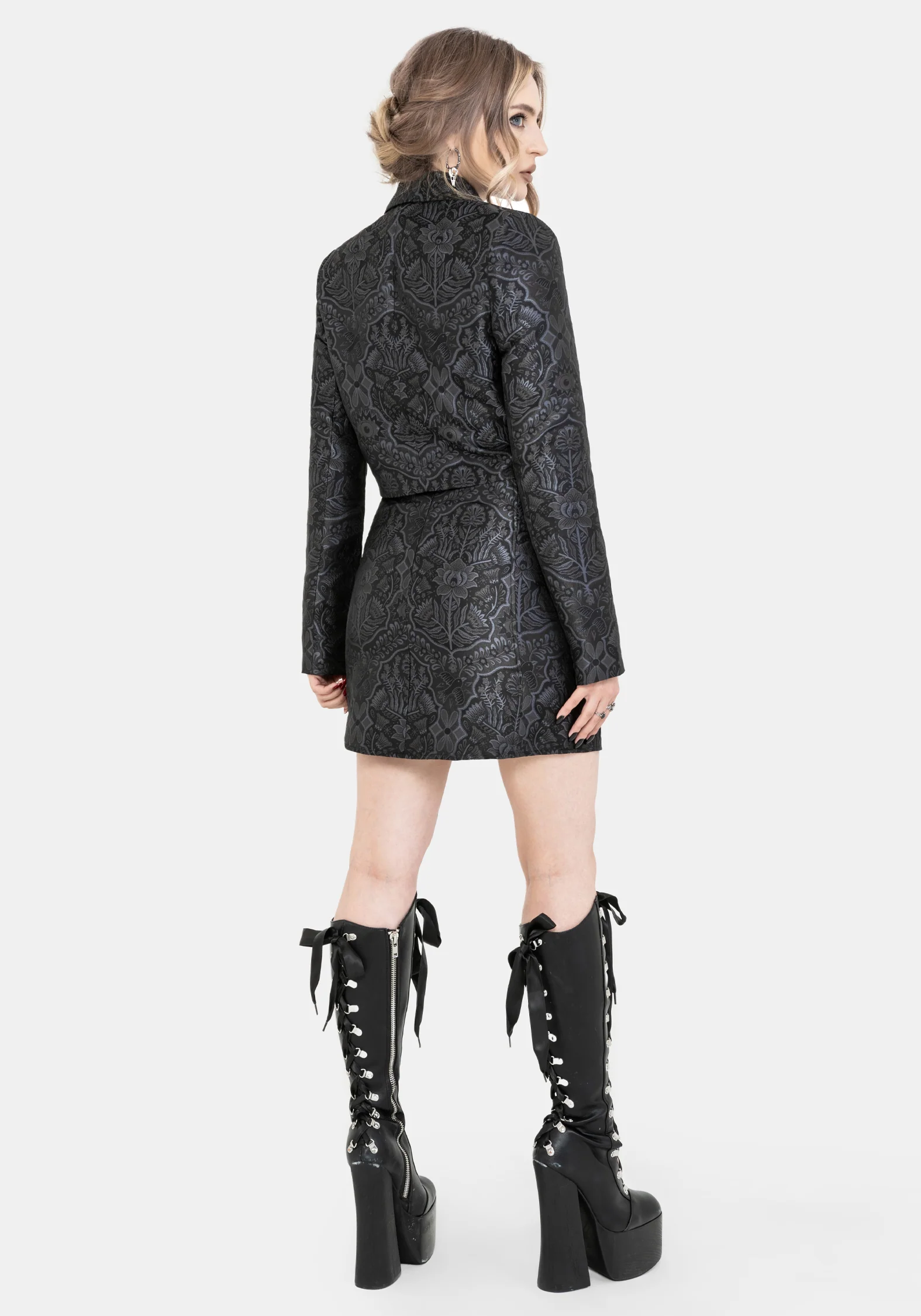 Nocturna Jacquard Cropped Blazer - Image 3