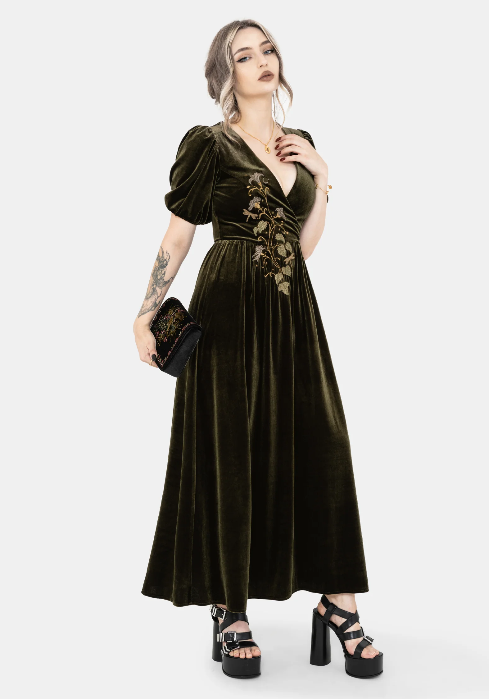 Noura Floral Dragonfly Embroidered Puffball Sleeve Velour Midaxi Dress - Image 4