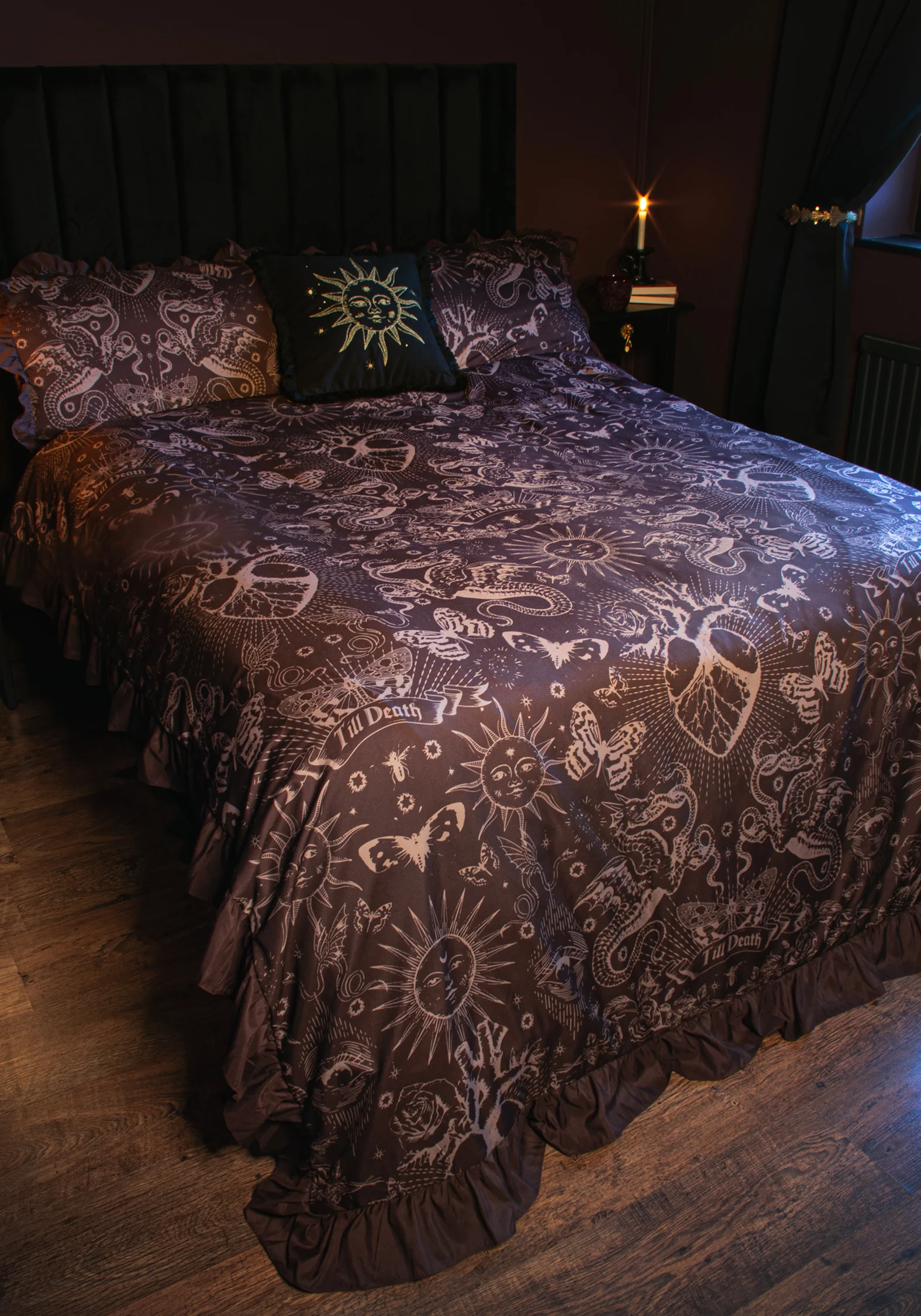 Paramour Frilled Edge Tattoo Print Bedding Set (UK Double)