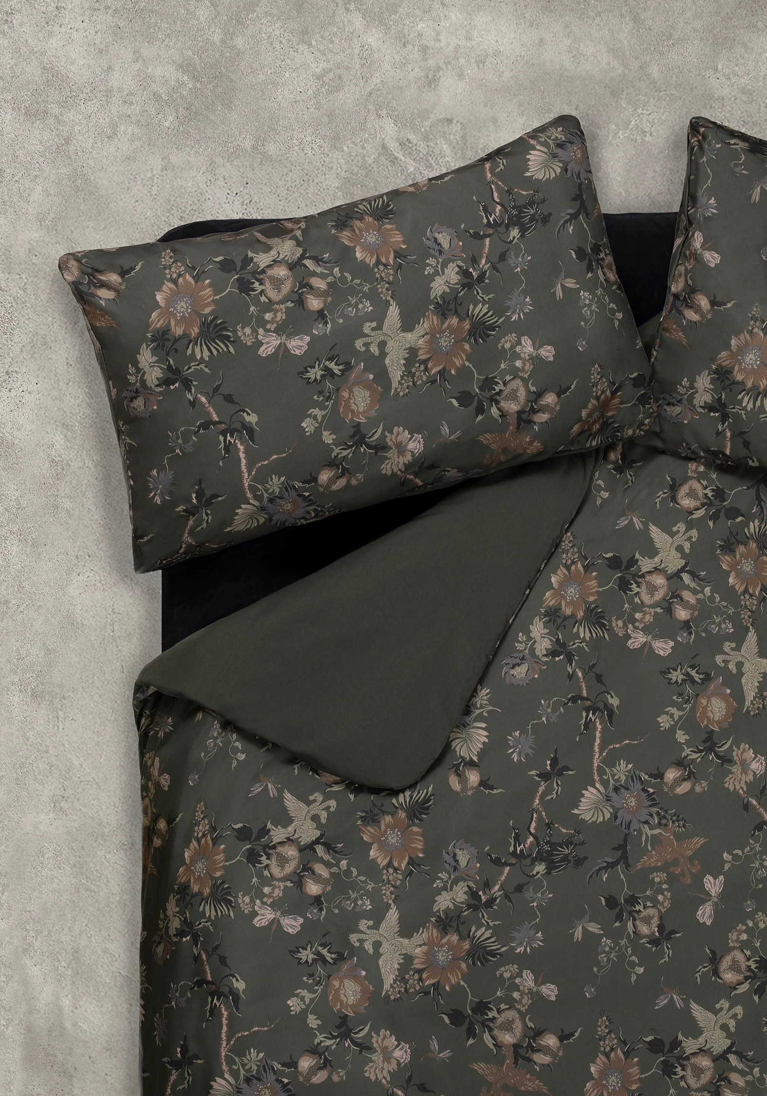 Poison Garden Print Bedding Set - UK King - Image 2