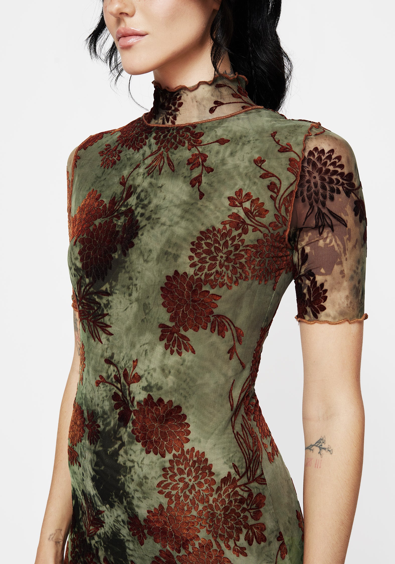 Rosaleigh Flock Velour Mesh Short Sleeved Midaxi Dress - Image 2