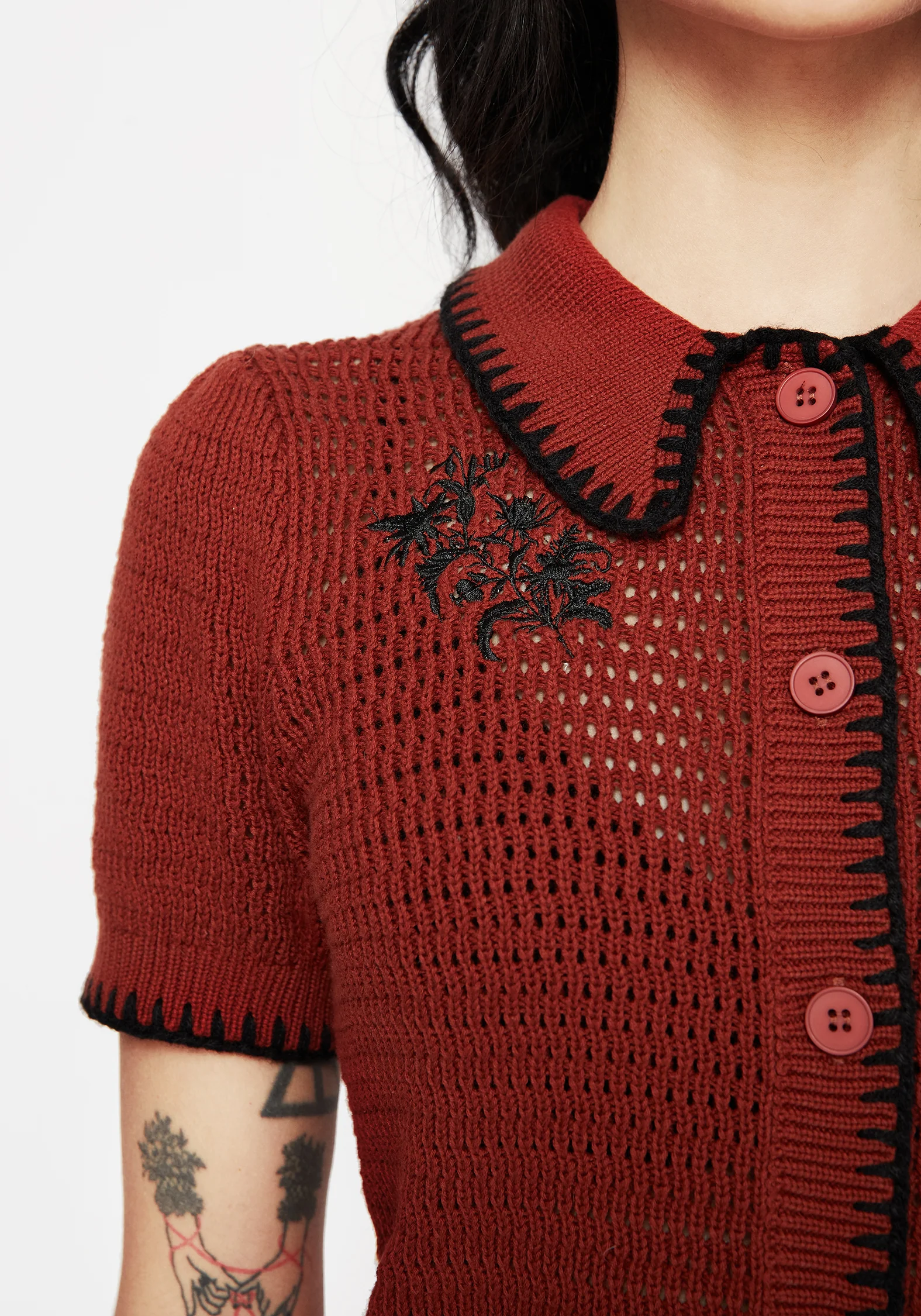 Saffron Floral Embroidered Scallop Collar Pointelle Knit Cardigan - Image 2