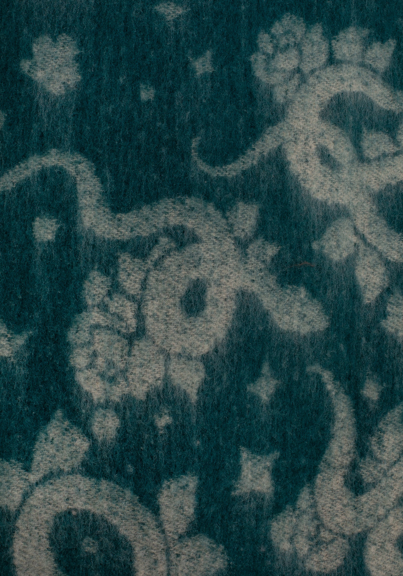 Seraphyx Snake Blanket - Image 3