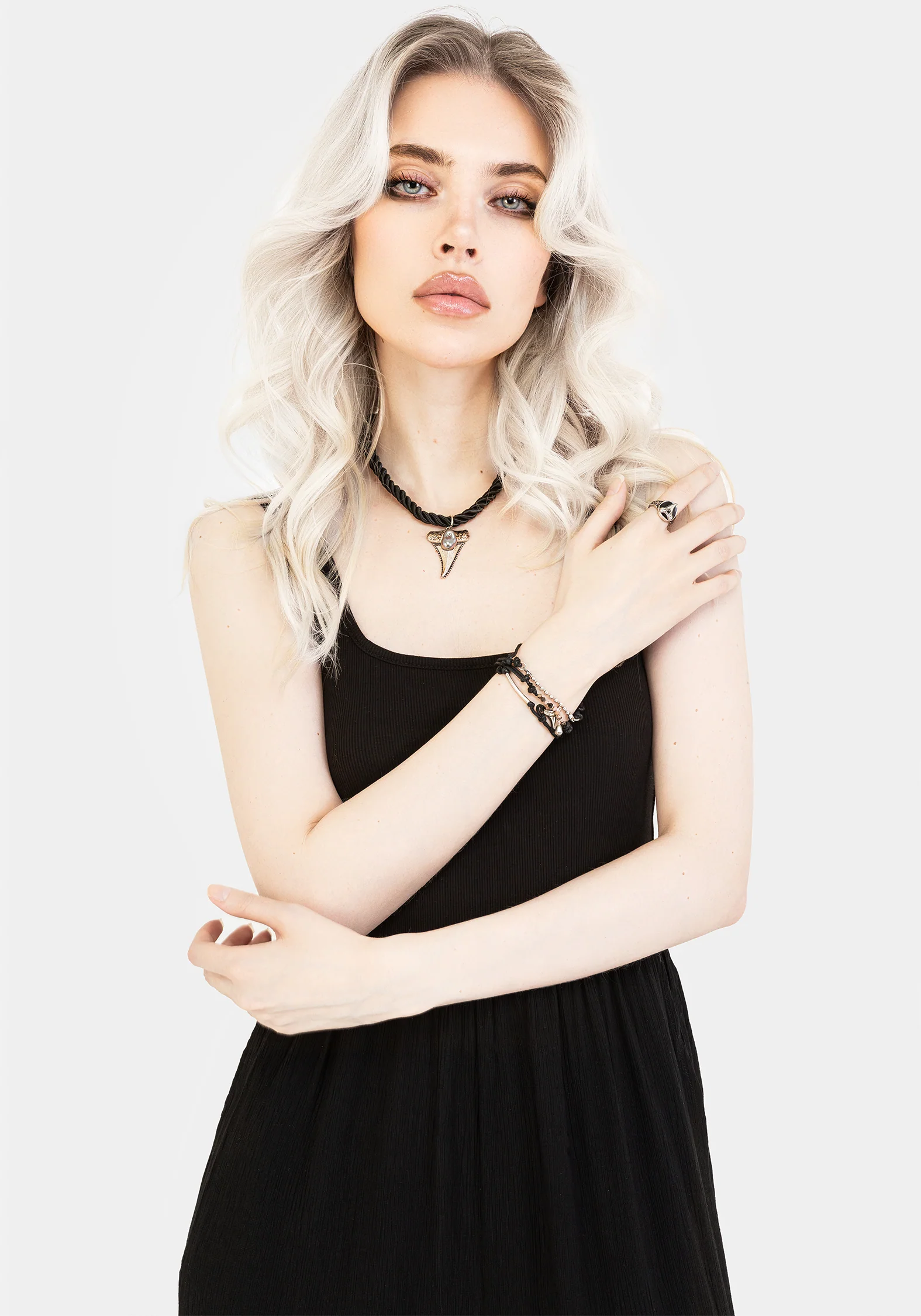 Shark Tooth Rope Necklace - Image 3