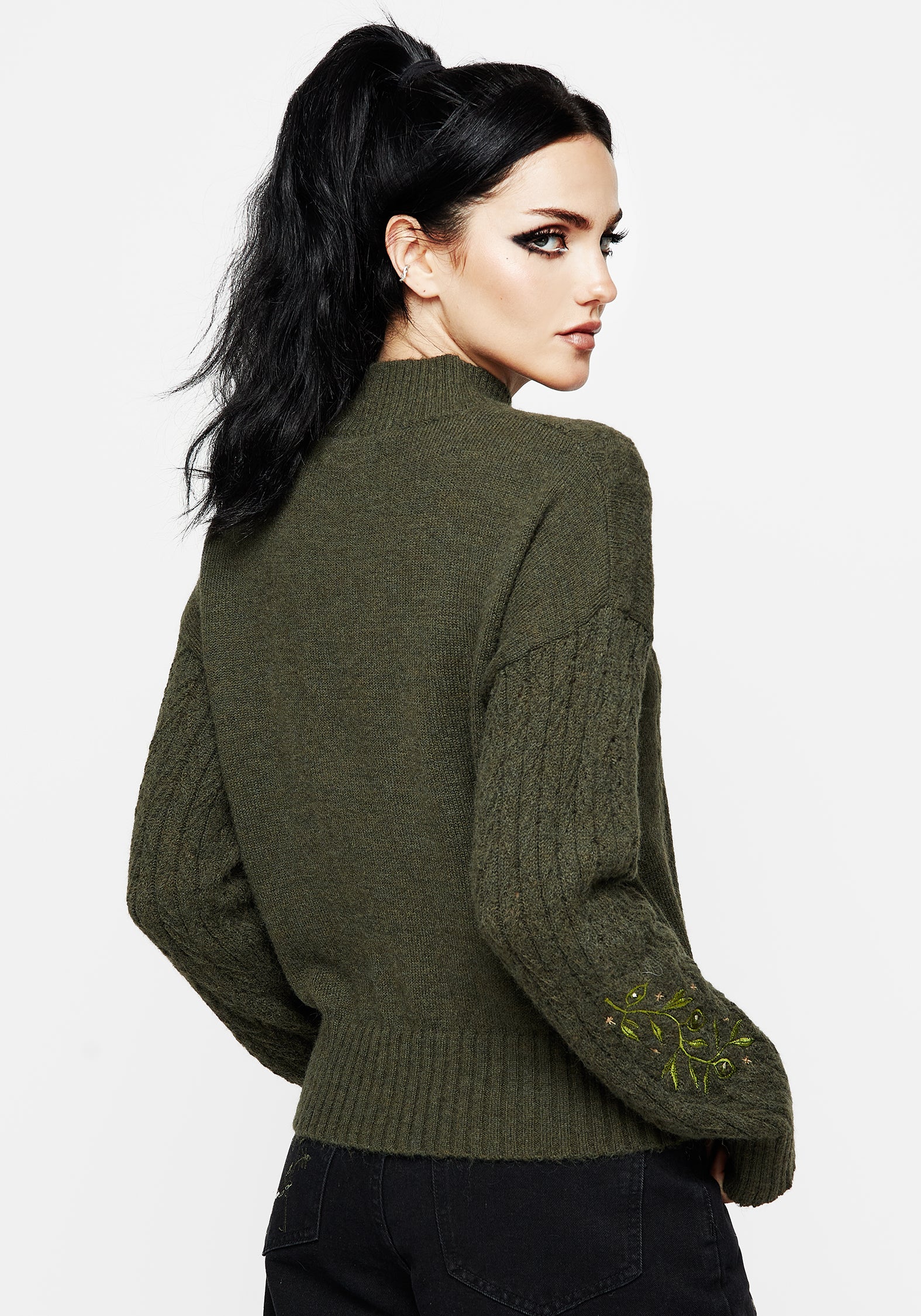 Swamplife Embroidered Cable Knit Relaxed Jumper - Image 3