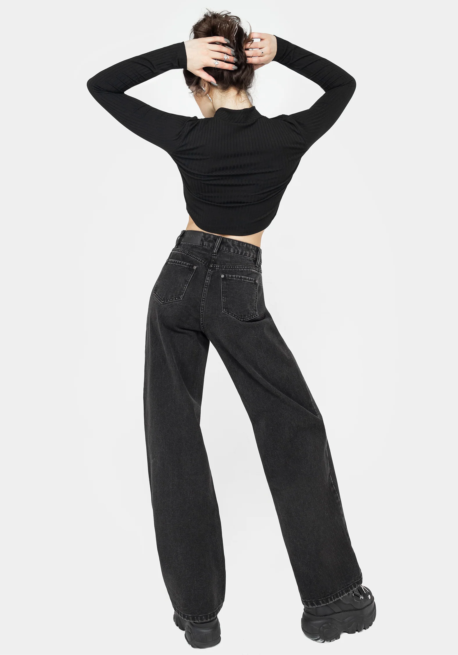 Tarantism Embroidered Wide Leg Jeans - Image 7