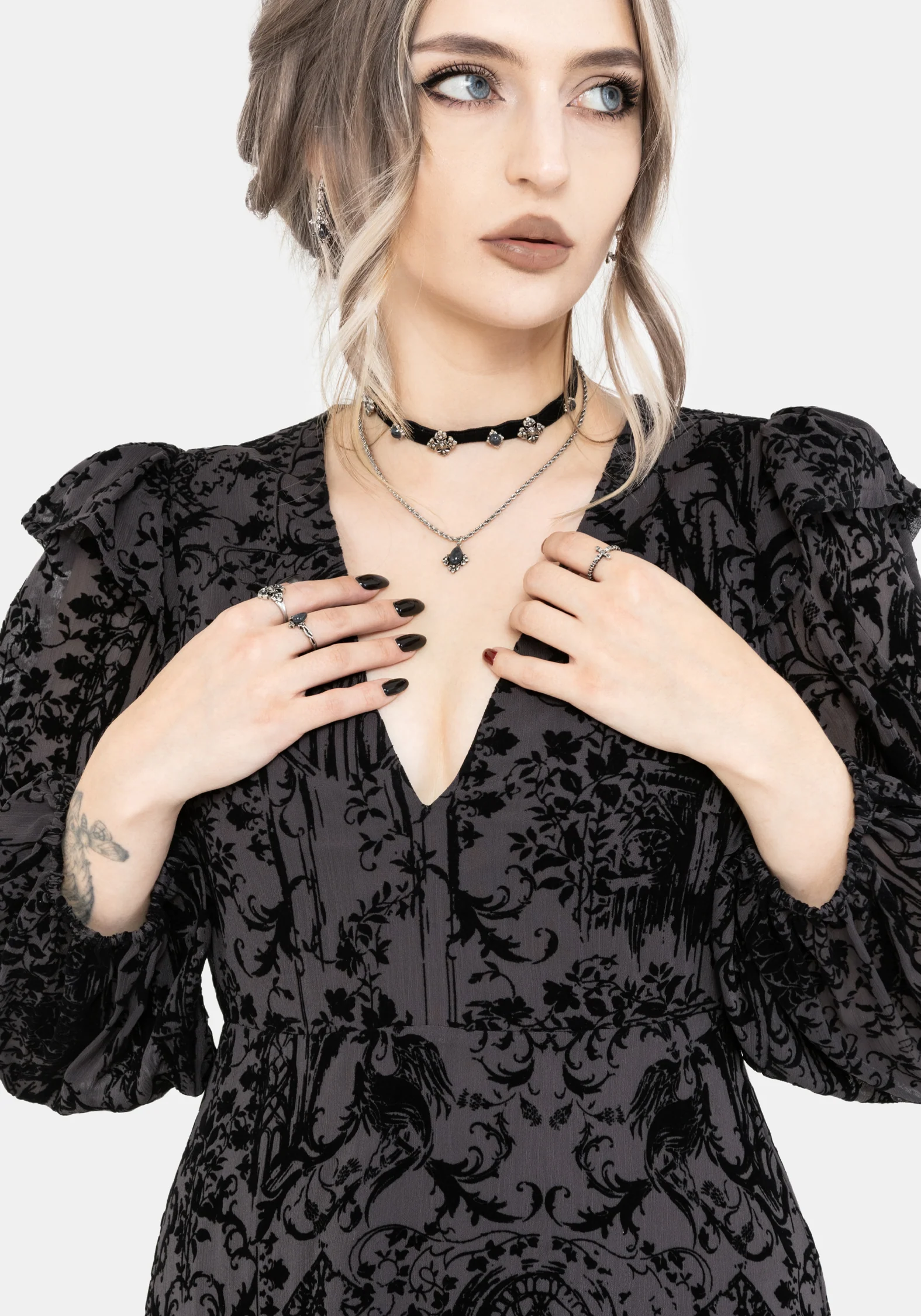 Thorned Flocked Chiffon Castle Print Frill Neck Maxi Dress - Image 5