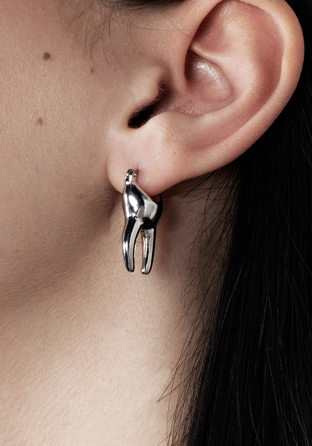 Tooth Earrings XJ - Image 3