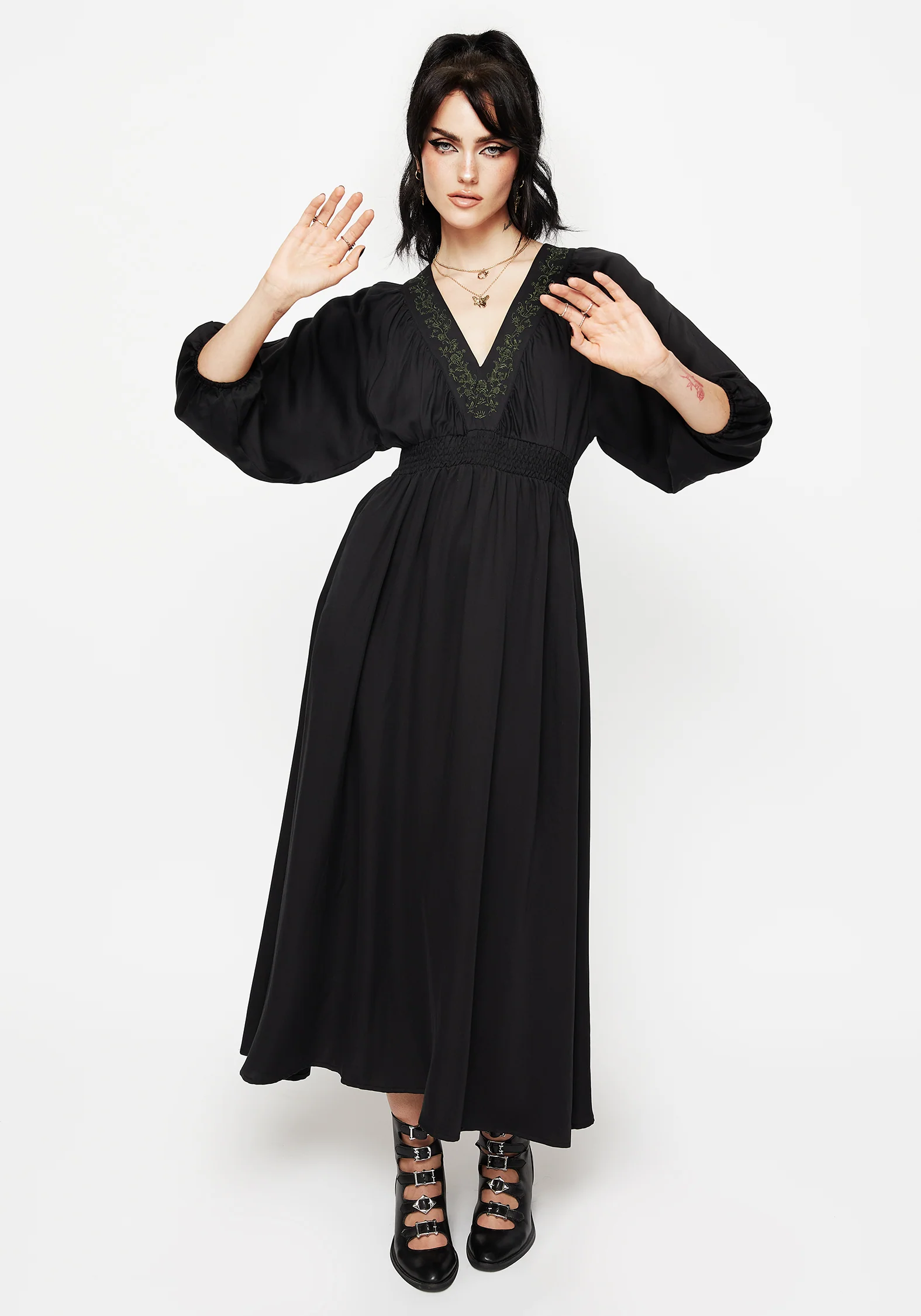 Veil Floral Embroidered Batwing Midaxi Dress - Image 5