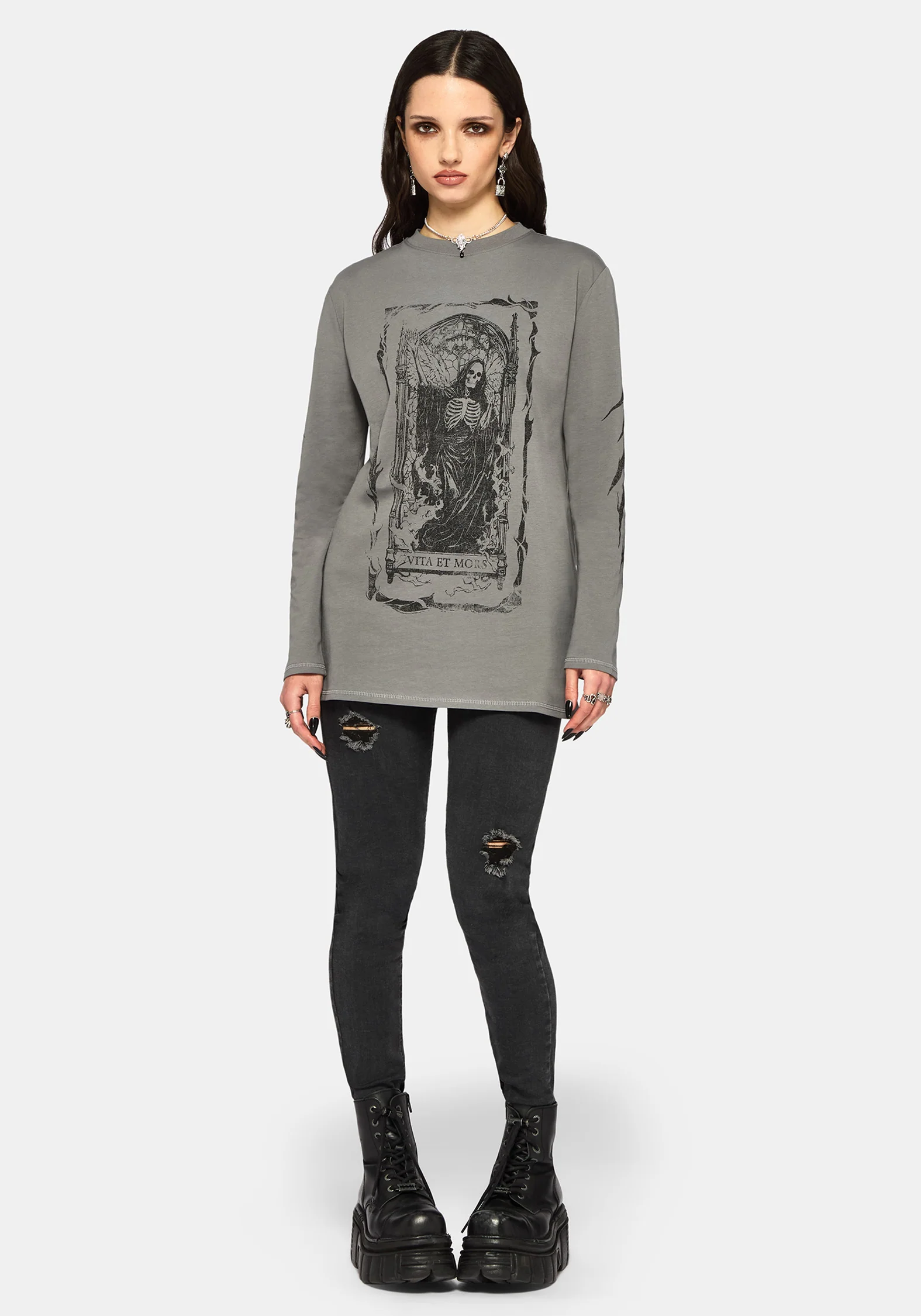 Vita et Mors Skate T-Shirt - Image 5