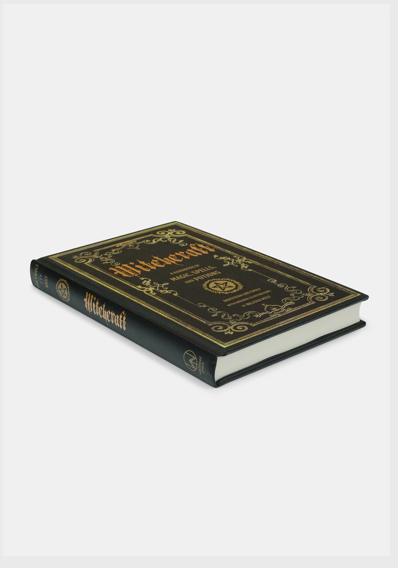 Witchcraft: A Handbook of Magic Spells and Potions Volume 1 - Anastasia Greywolf - Image 4
